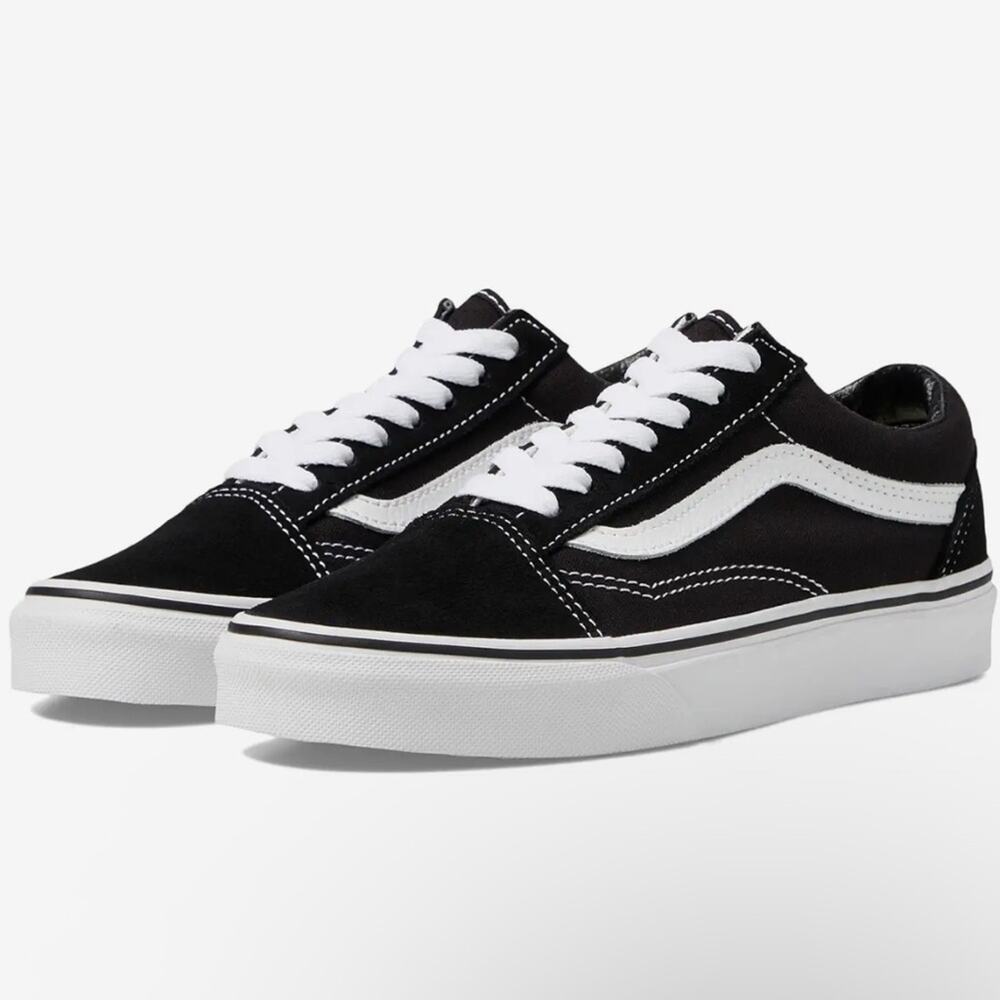 Vans Black and White Classic Skate Sneakers Everyday Basic Closet Staple Punk